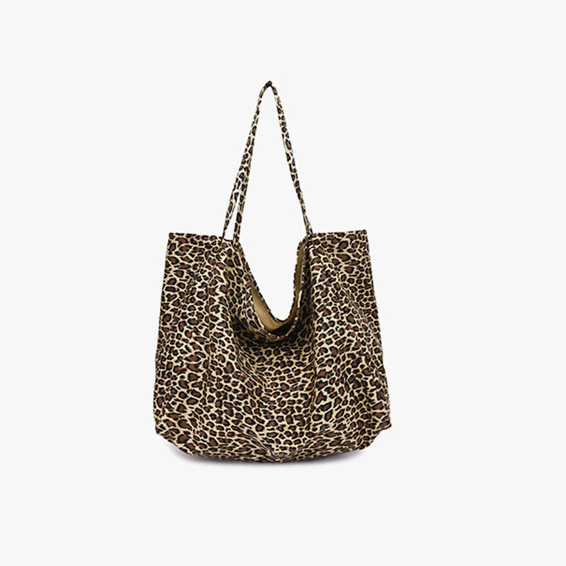 Leopard print bag